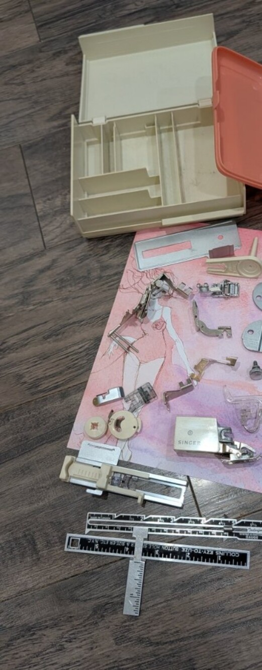 Singer Sewing Machine Vintage Accessory Kit Parts In Storage Containers - Picture 2 of 6
